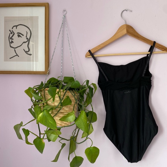 WearMoi Leotard - Picture 2 of 3